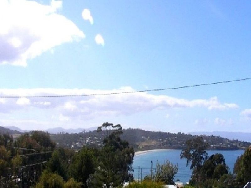 16 Kestrel Street, Primrose Sands TAS 7173