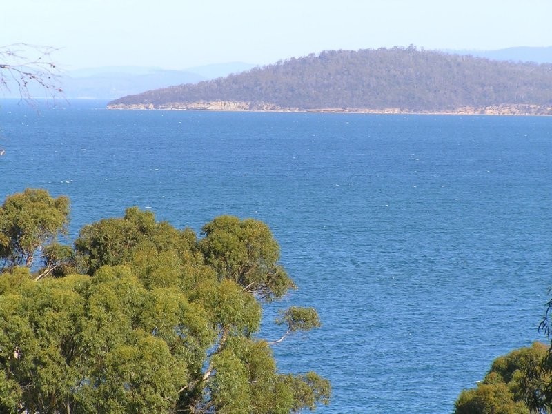 11 Boobyalla Street, Primrose Sands TAS 7173