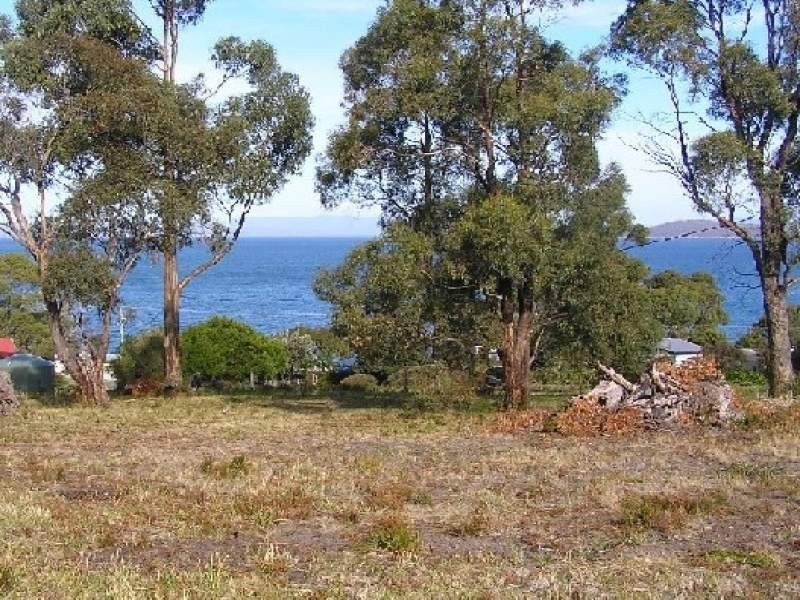 11 Boobyalla Street, Primrose Sands TAS 7173