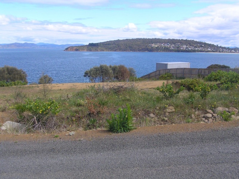 3 Casuarina Close, Primrose Sands TAS 7173