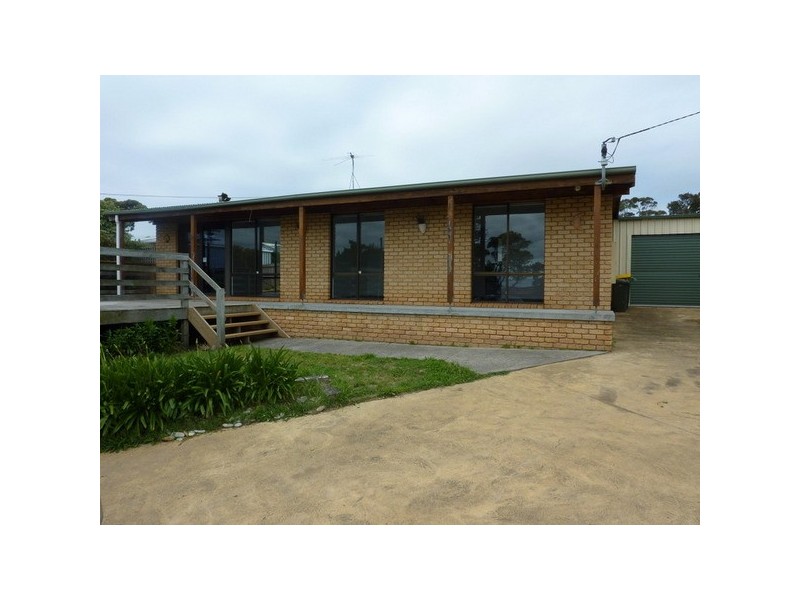 90 Carlton Beach Road, Dodges Ferry TAS 7173