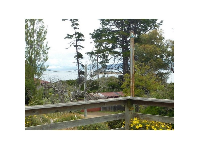 90 Carlton Beach Road, Dodges Ferry TAS 7173