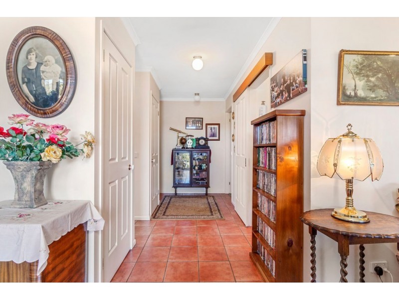 92 Esplanade, Oatlands TAS 7120