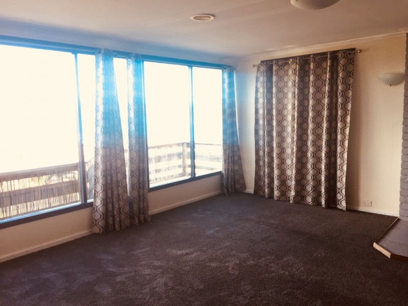 35 Penna Road, Midway Point TAS 7171