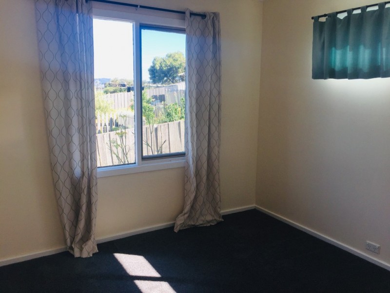 35 Penna Road, Midway Point TAS 7171