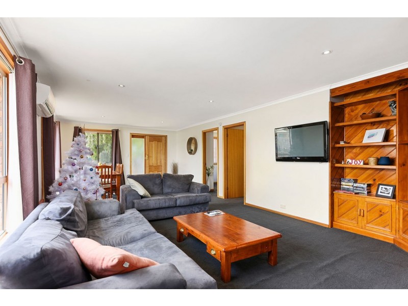 9 Carlton Beach Road, Dodges Ferry TAS 7173