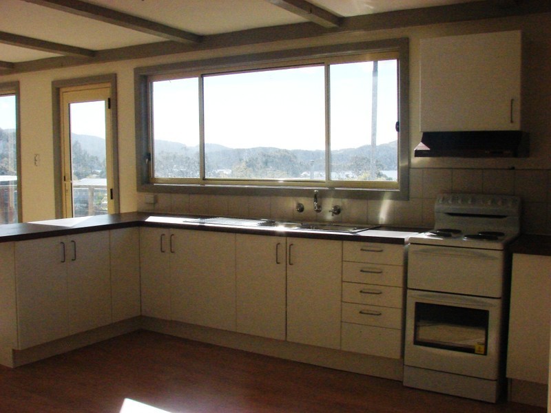 L8/13  Blackwood Court (access off Noyes rd), White Beach TAS 7184