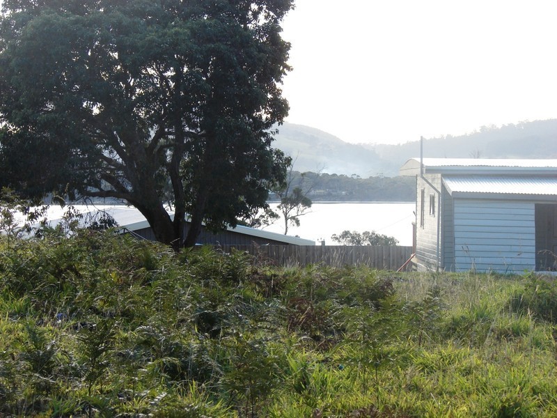 1/13 Blackwood Court (access off Noyes rd), White Beach TAS 7184