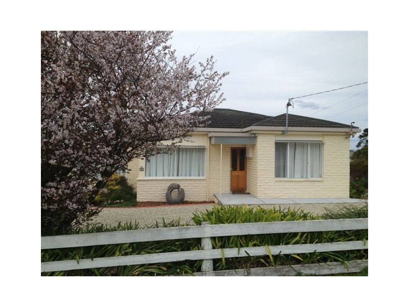 37 Main Road, Dunalley TAS 7177
