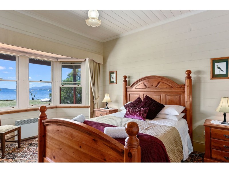 18 Imlay Street, Dunalley TAS 7177