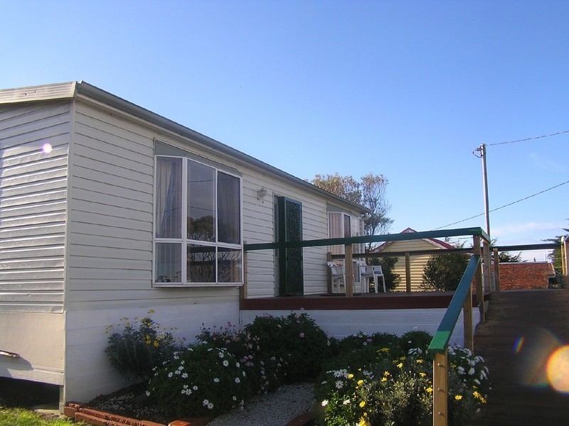 6 Esplanade, Dunalley TAS 7177