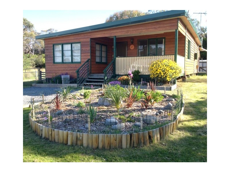 17 River Street, Carlton TAS 7173