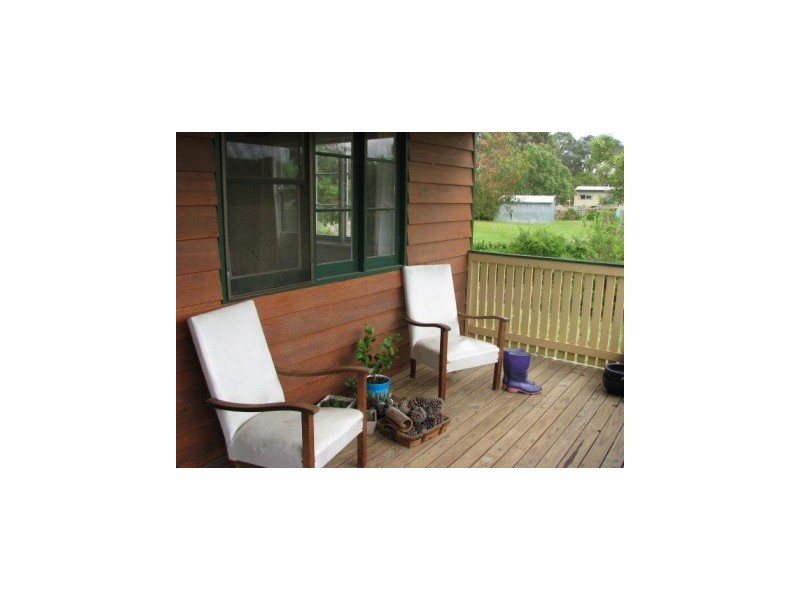 17 River Street, Carlton TAS 7173