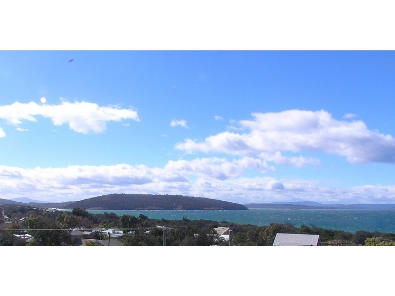 182 Carlton Beach Road, Dodges Ferry TAS 7173