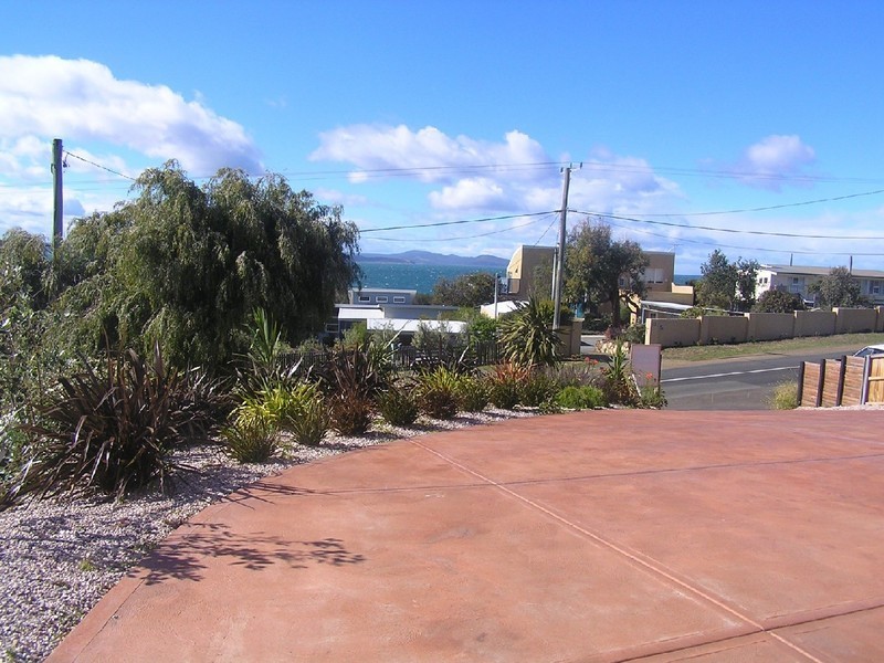 182 Carlton Beach Road, Dodges Ferry TAS 7173