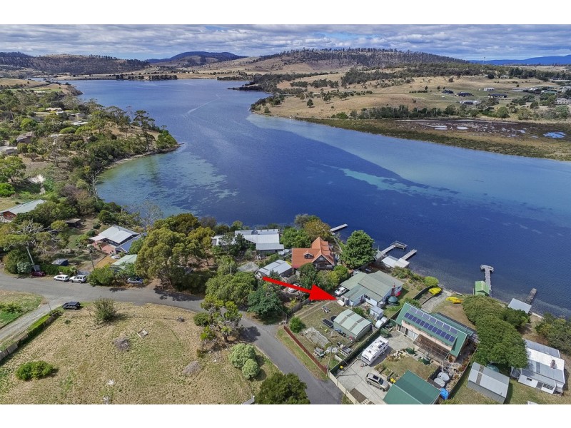 29 Erle Street, Carlton River TAS 7173