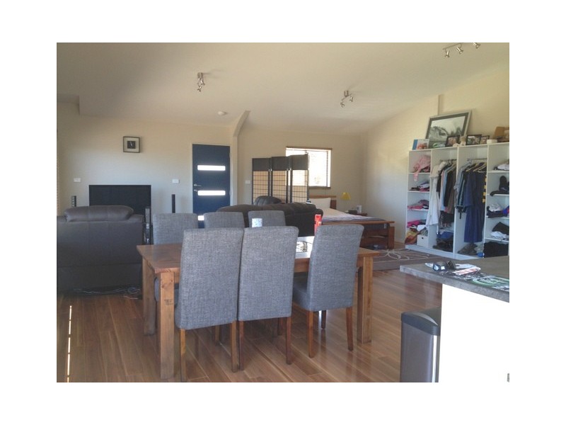 16 Colleen Crescent, Primrose Sands TAS 7173