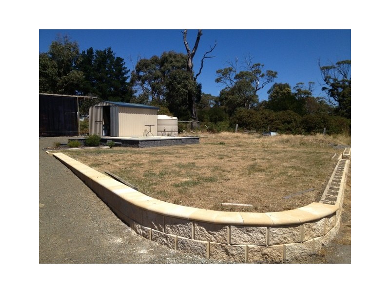 16 Colleen Crescent, Primrose Sands TAS 7173