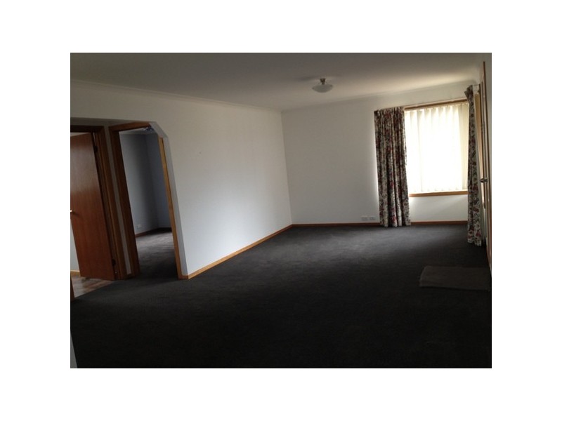 1A Neagarra Street, Dodges Ferry TAS 7173
