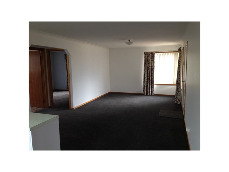 1A Neagarra Street, Dodges Ferry TAS 7173