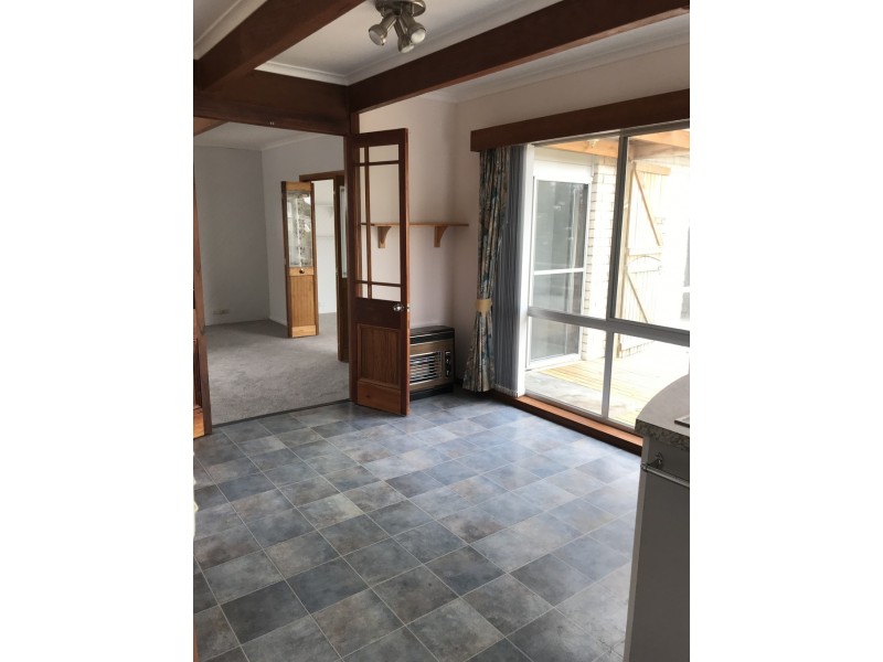 405 Shark Point Road, Penna TAS 7171