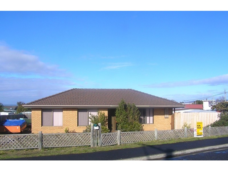 19 Wilson Street, Midway Point TAS 7171