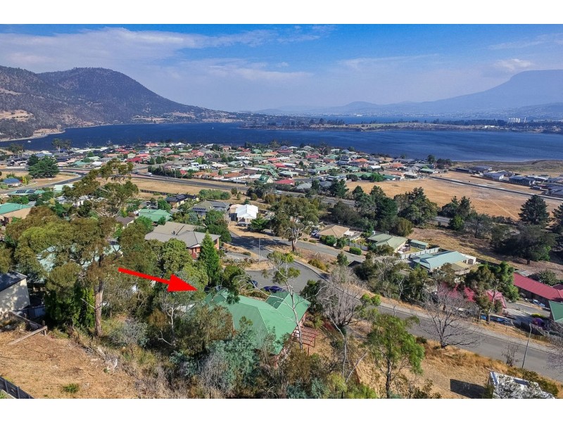 13 Grevillea Avenue, Old Beach TAS 7017
