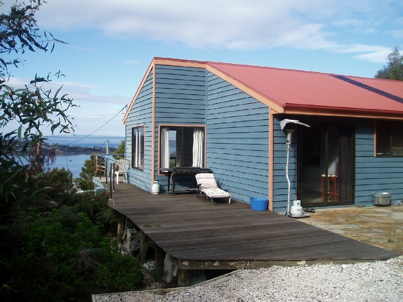 13 Harrier Street, Primrose Sands TAS 7173