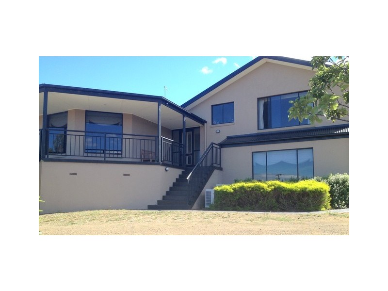 15 Lakeland Drive, Lewisham TAS 7173