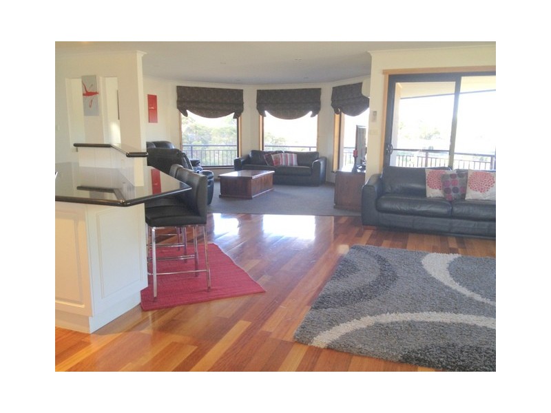 15 Lakeland Drive, Lewisham TAS 7173