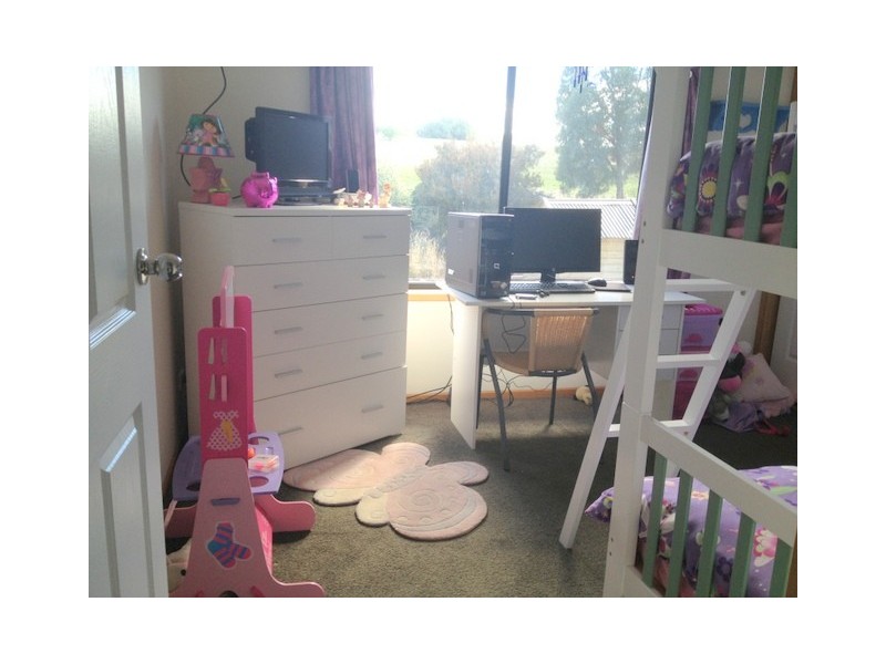 15 Lakeland Drive, Lewisham TAS 7173