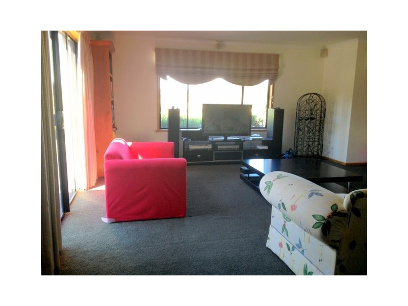 15 Lakeland Drive, Lewisham TAS 7173