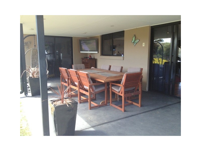 15 Lakeland Drive, Lewisham TAS 7173