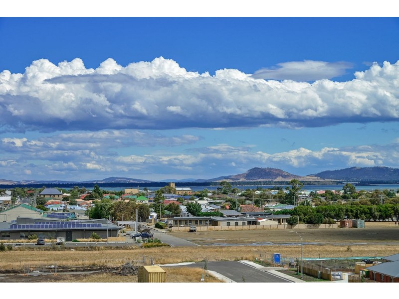 35 Pennington Drive, Sorell TAS 7172