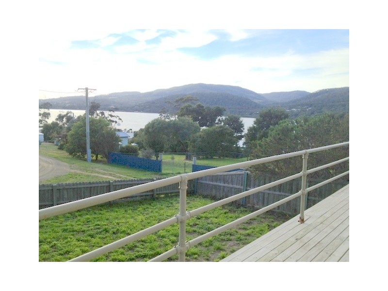 13 Blackwood Court, White Beach TAS 7184
