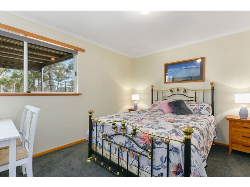 10 Albert Court, Dodges Ferry TAS 7173