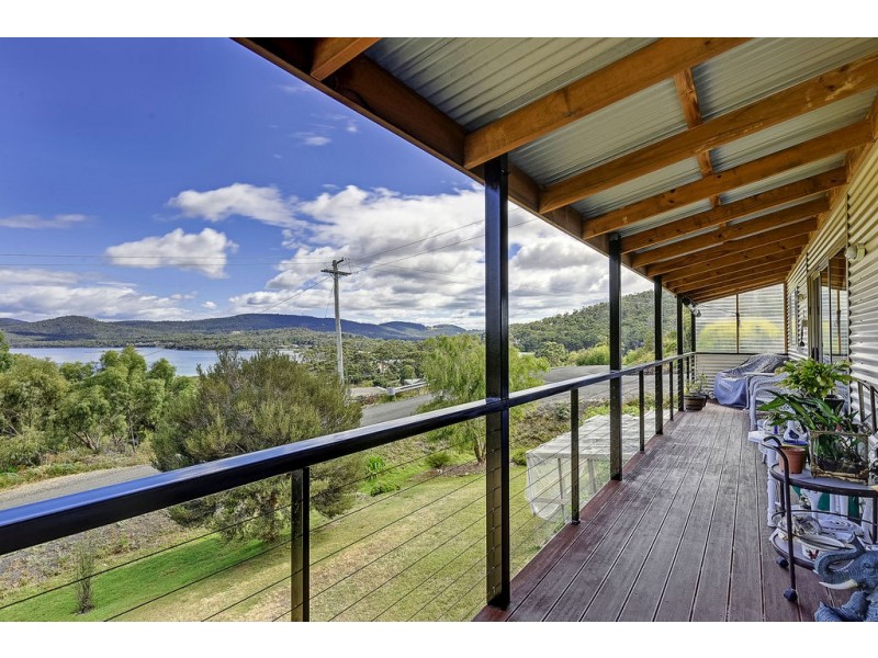 56 Lagoon Road, White Beach TAS 7184