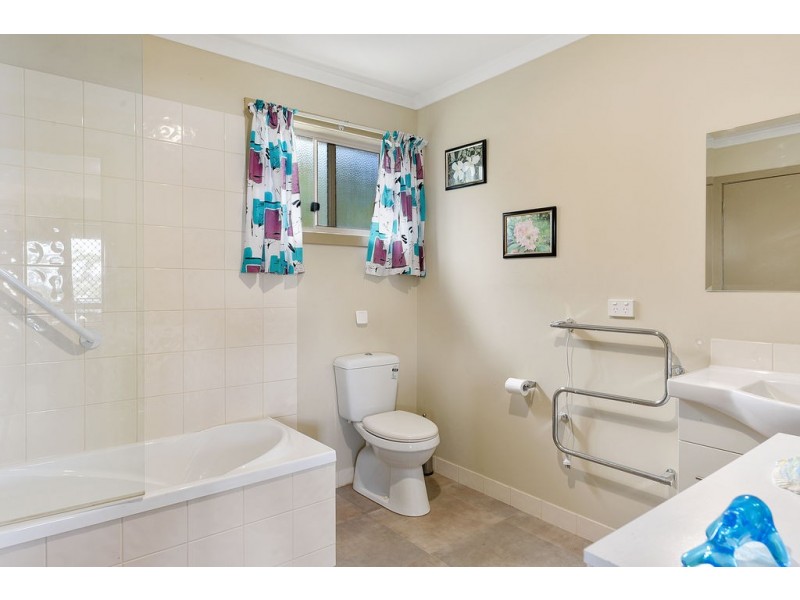 56 Lagoon Road, White Beach TAS 7184