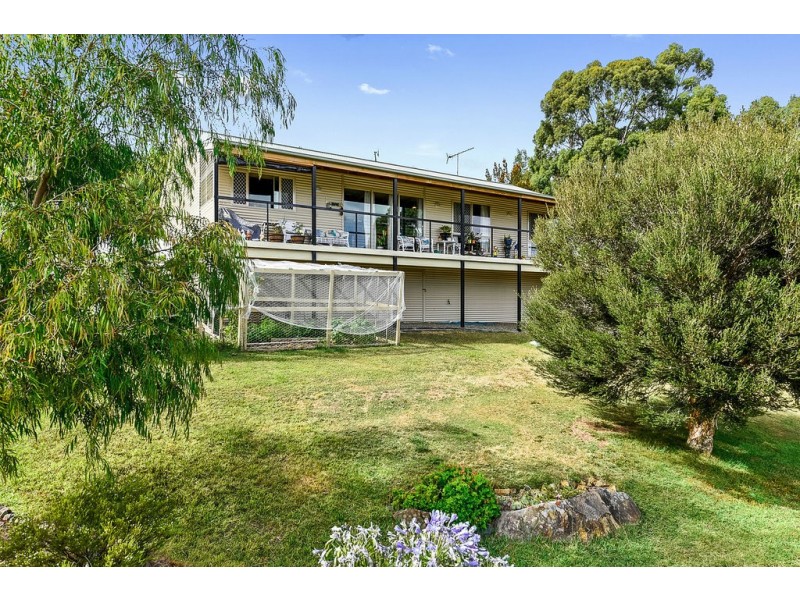 56 Lagoon Road, White Beach TAS 7184