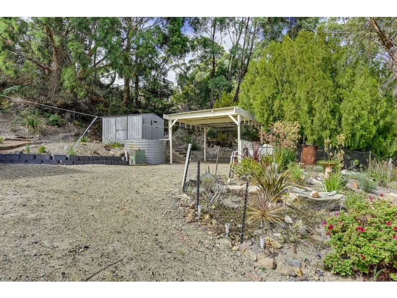 56 Lagoon Road, White Beach TAS 7184