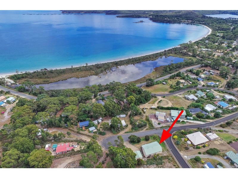 56 Lagoon Road, White Beach TAS 7184