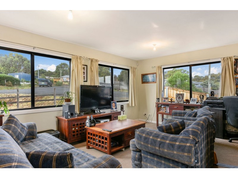 6 Luke Avenue, Carlton TAS 7173