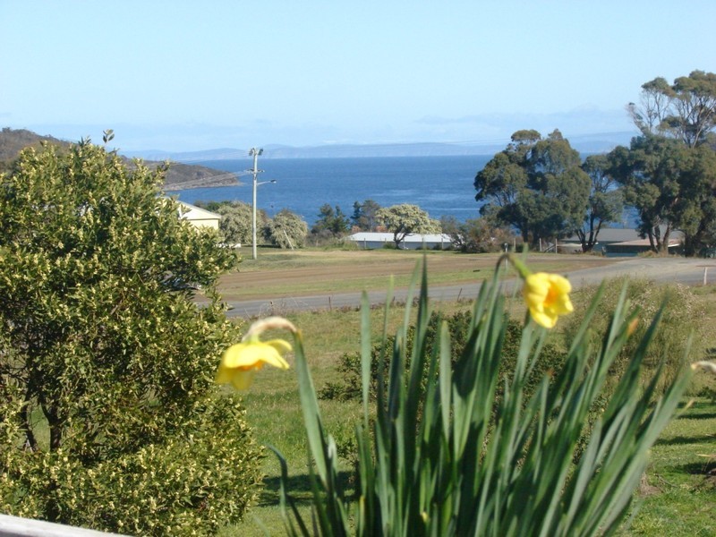 11 Kormos drive, Nubeena TAS 7184