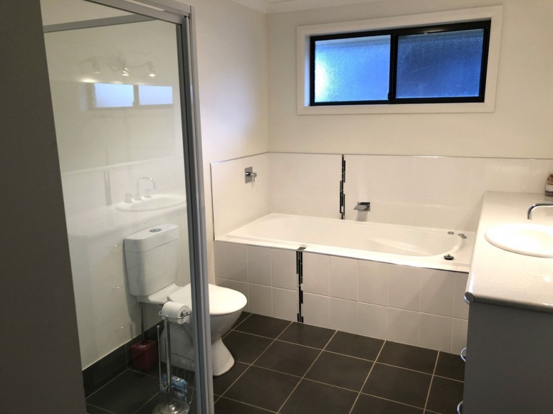 73 Reynolds Road, Midway Point TAS 7171