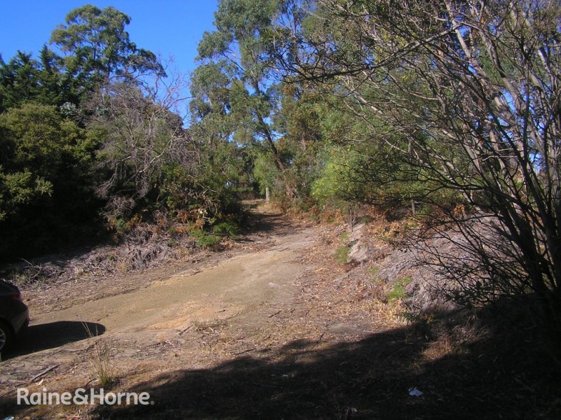 286 Roaring Beach Road, Nubeena TAS 7184