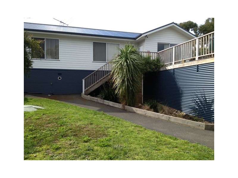 25 Broom Street, Primrose Sands TAS 7173