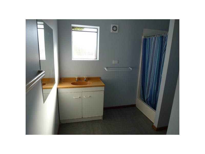 2 Hoffman Street, Midway Point TAS 7171