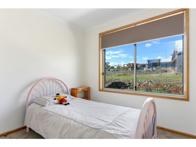 12 Boathouse Rise, Lewisham TAS 7173