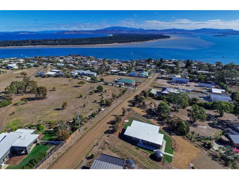 12 Boathouse Rise, Lewisham TAS 7173