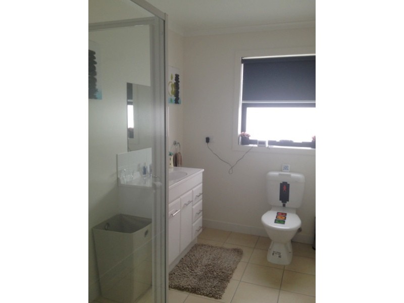 2/636 Oceana Drive, Tranmere TAS 7018